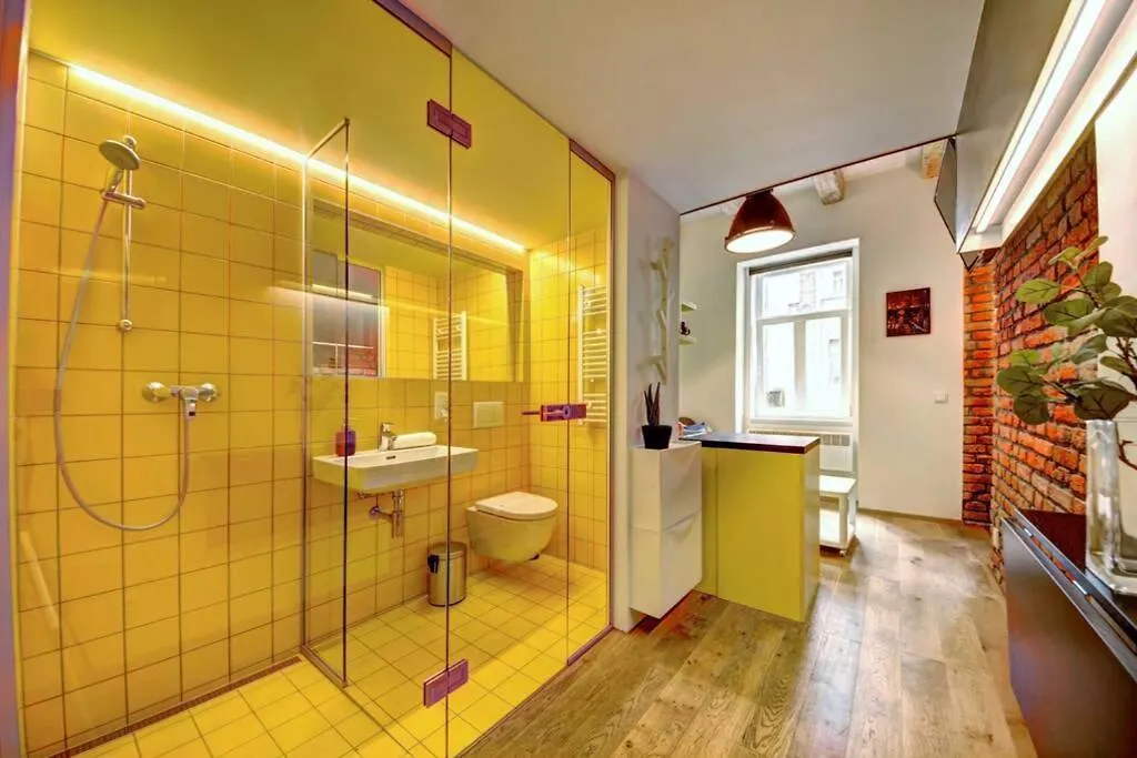 Central Studio - Andel Apartment Prague